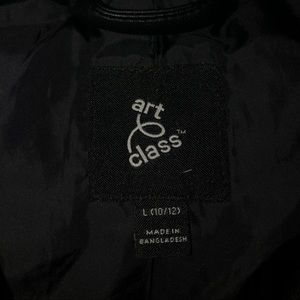 Girls Black Leather Jacket, (Size 10/12) Black lining, Two pockets, Zipper front